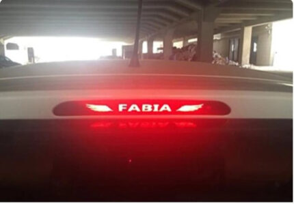 Наклейка на верхній стопорний ліхтар Skoda Fabia
