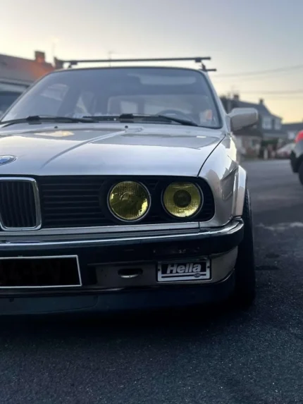 Кришка протитуманної фари HELLA для BMW E30