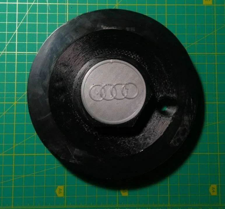 7106020076_kolpak-na-disk.webp