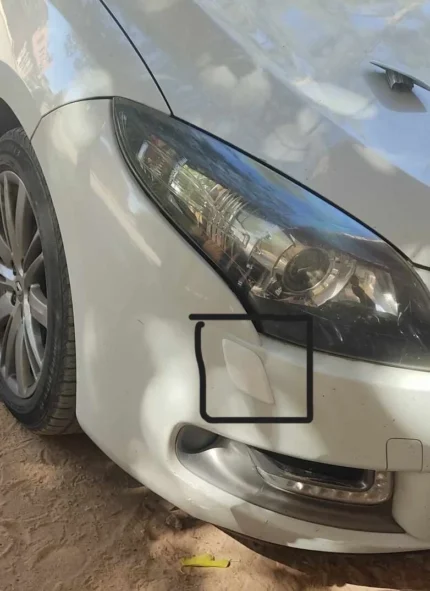 Кришка омивача фар Renault Megane 3